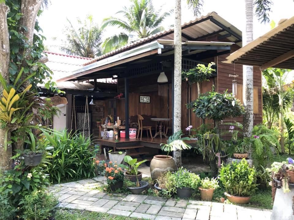 ครูหนูบ้านพัก แหลมงอบ Krunou Baanpak Trat Buitenkant foto