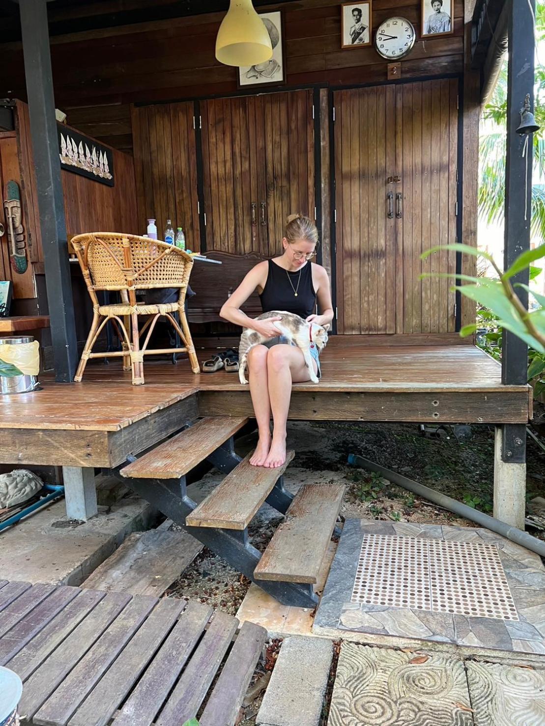 ครูหนูบ้านพัก แหลมงอบ Krunou Baanpak Trat Buitenkant foto