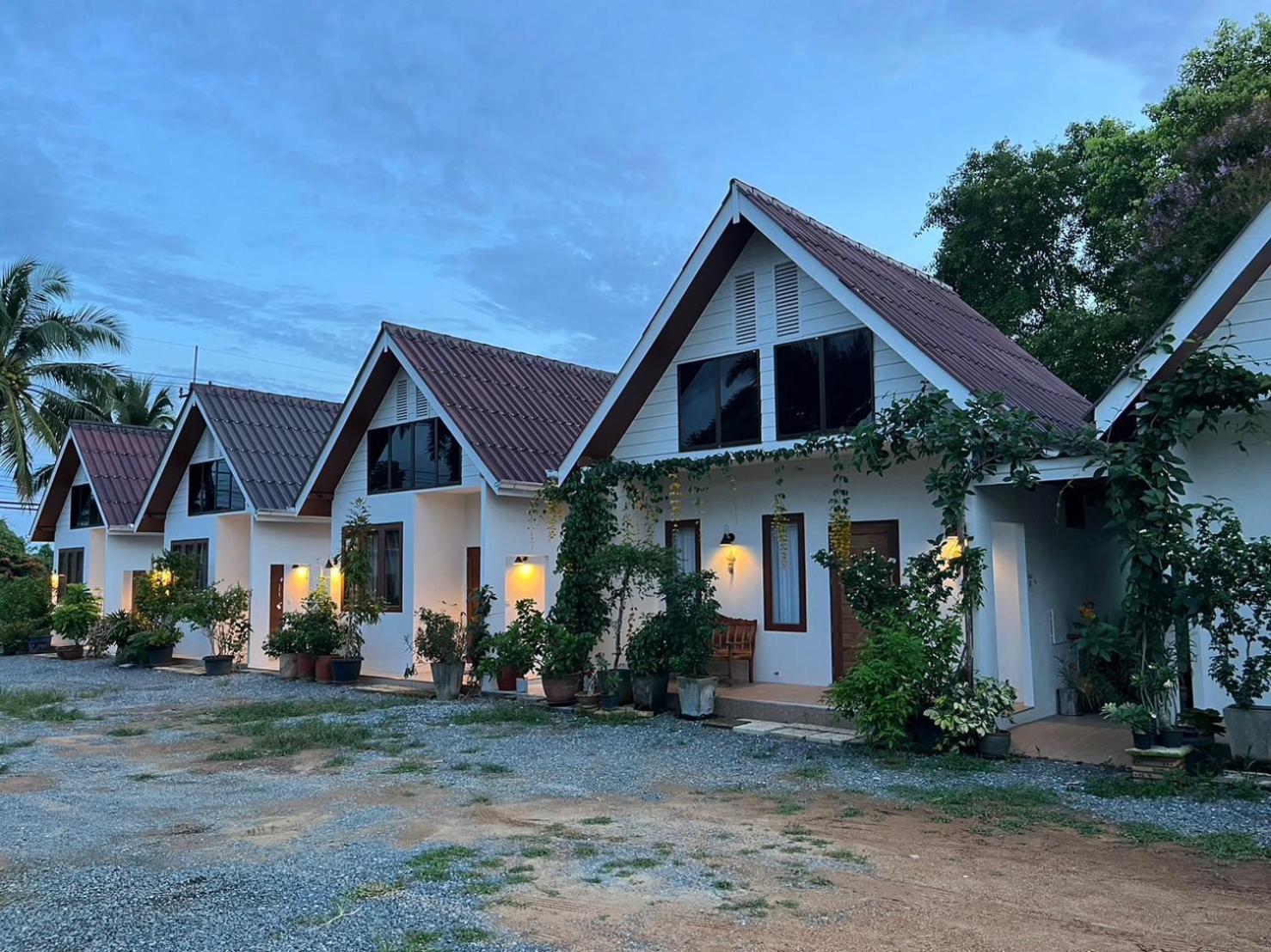 ครูหนูบ้านพัก แหลมงอบ Krunou Baanpak Trat Buitenkant foto