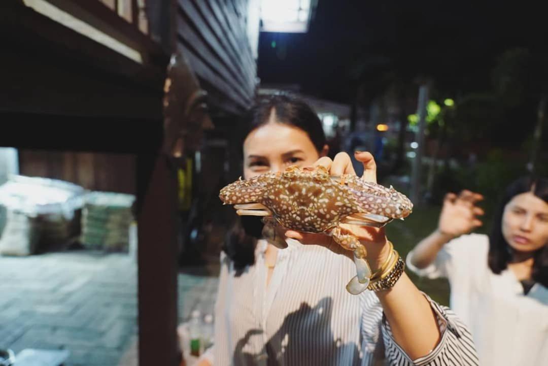 ครูหนูบ้านพัก แหลมงอบ Krunou Baanpak Trat Buitenkant foto